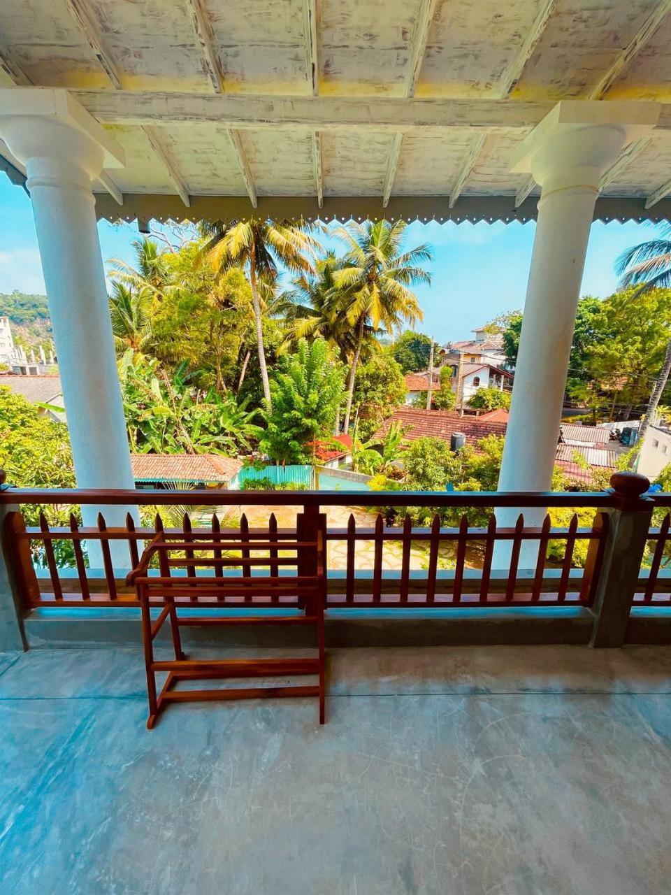 Relocted To Ahangama! Unawatuna Exterior foto