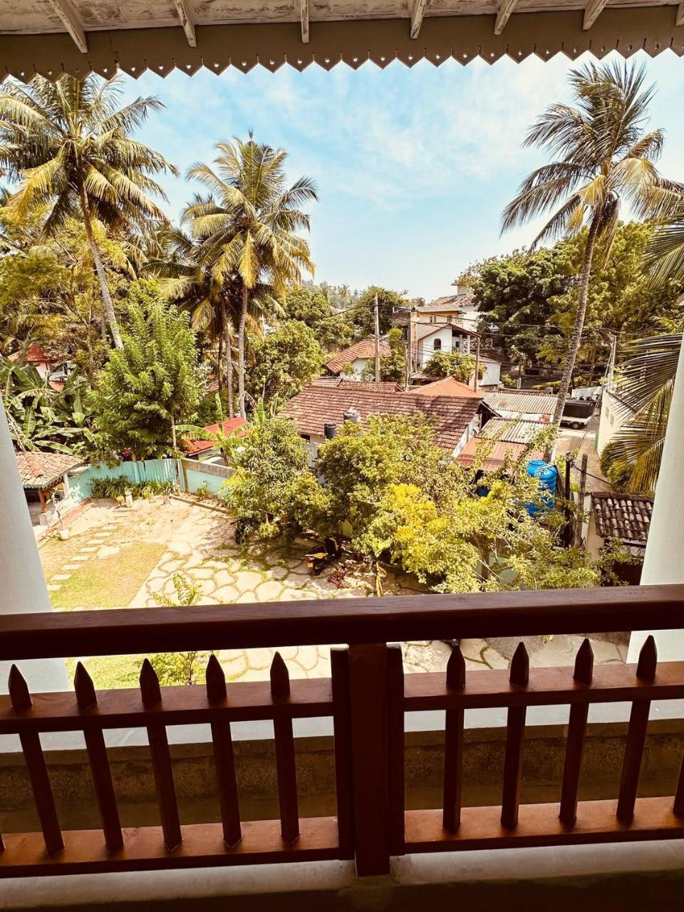 Relocted To Ahangama! Unawatuna Exterior foto